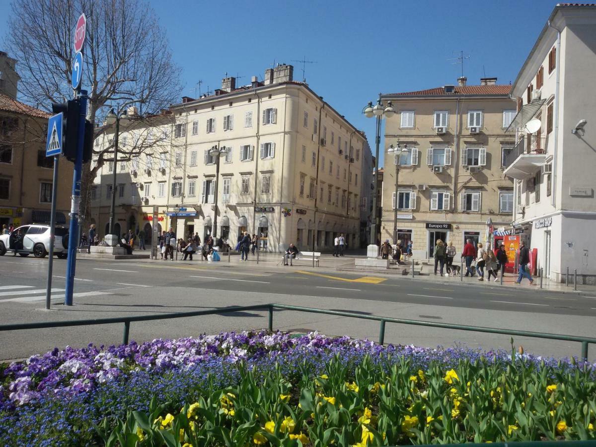 Apartment Belvedere With Seaview Rijeka Luaran gambar